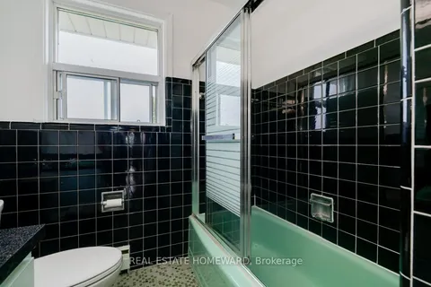 169 Exbury Rd, Toronto, ON M3M 1R9