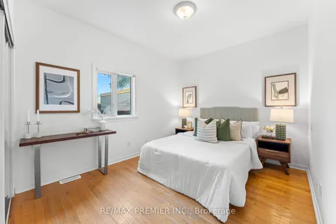 67 Florence Cres, Toronto, ON M6N 4E8