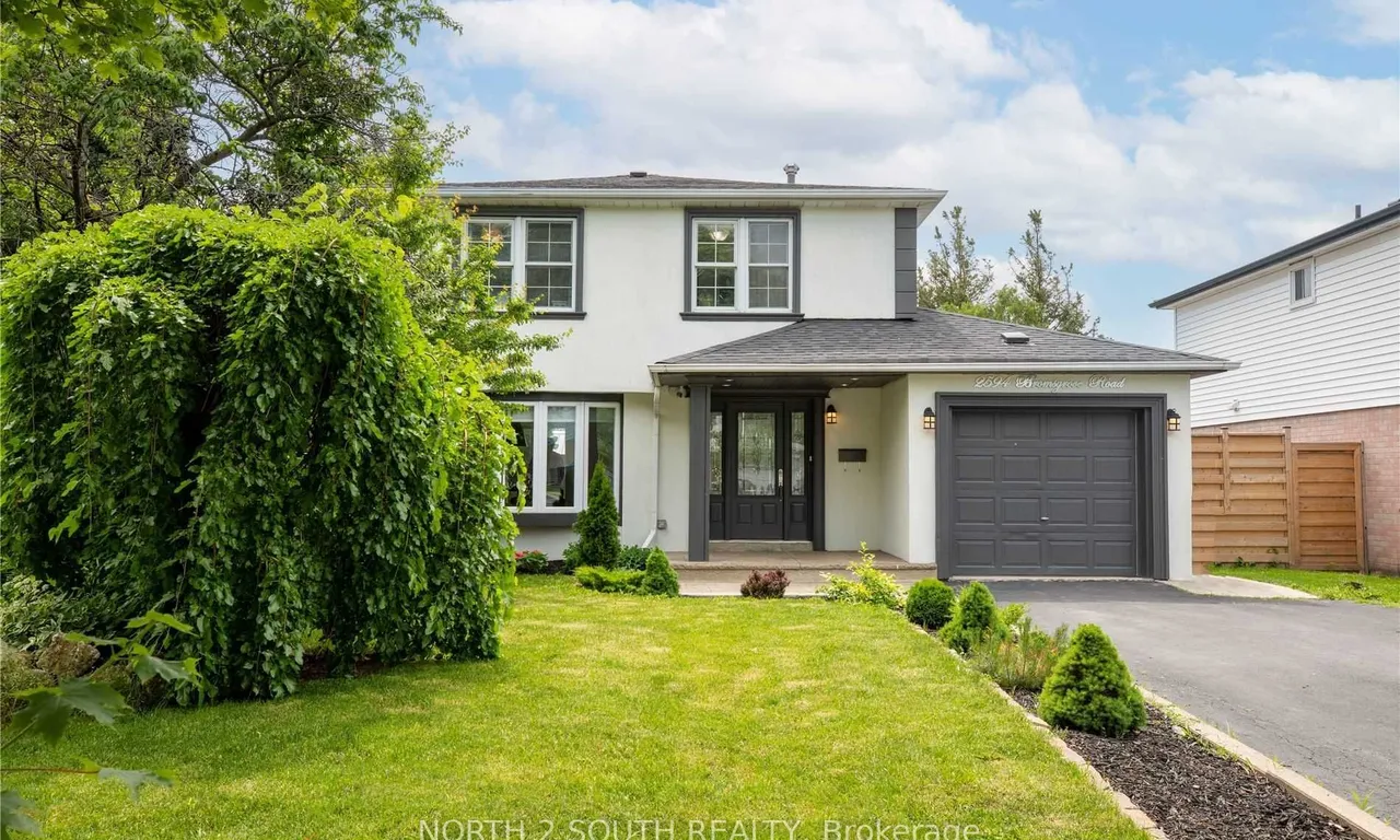 2594 Bromsgrove Rd, Mississauga, ON L5J 1M2