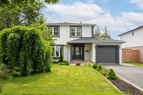2594 Bromsgrove Rd, Mississauga, ON L5J 1M2