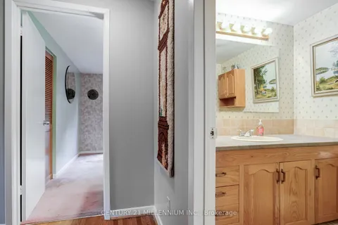 14 Earlsdale Cres, Brampton, ON L6T 3A8