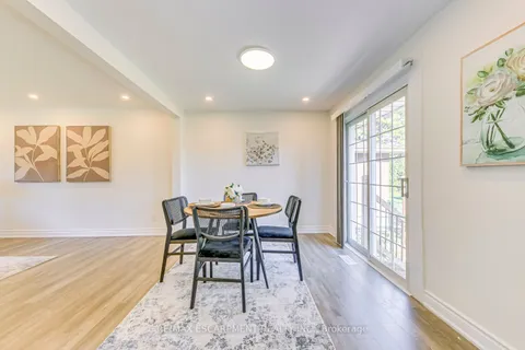 615 Cumberland Ave, Burlington, ON L7N 2X4