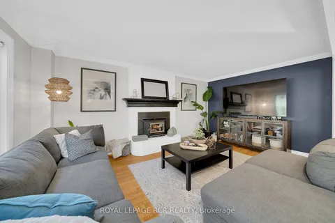 8 Grace Crt, Caledon, ON L7E 3Z7