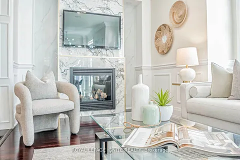319 Kincardine Terr, Milton, ON L9T 8M9