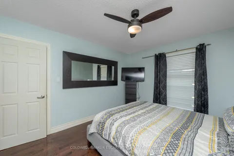 216 Elmore Dr, Halton Hills, ON L7J 2L5