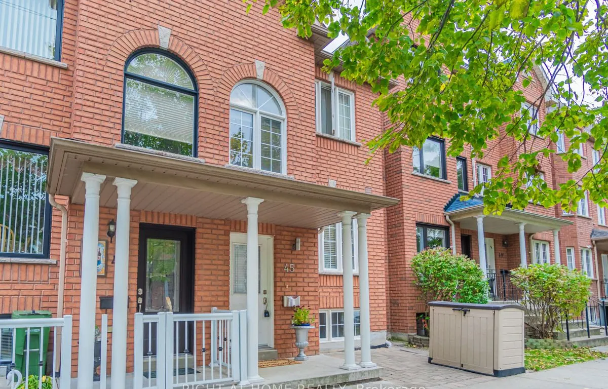45 Rutland St, Toronto, ON M6N 5G1