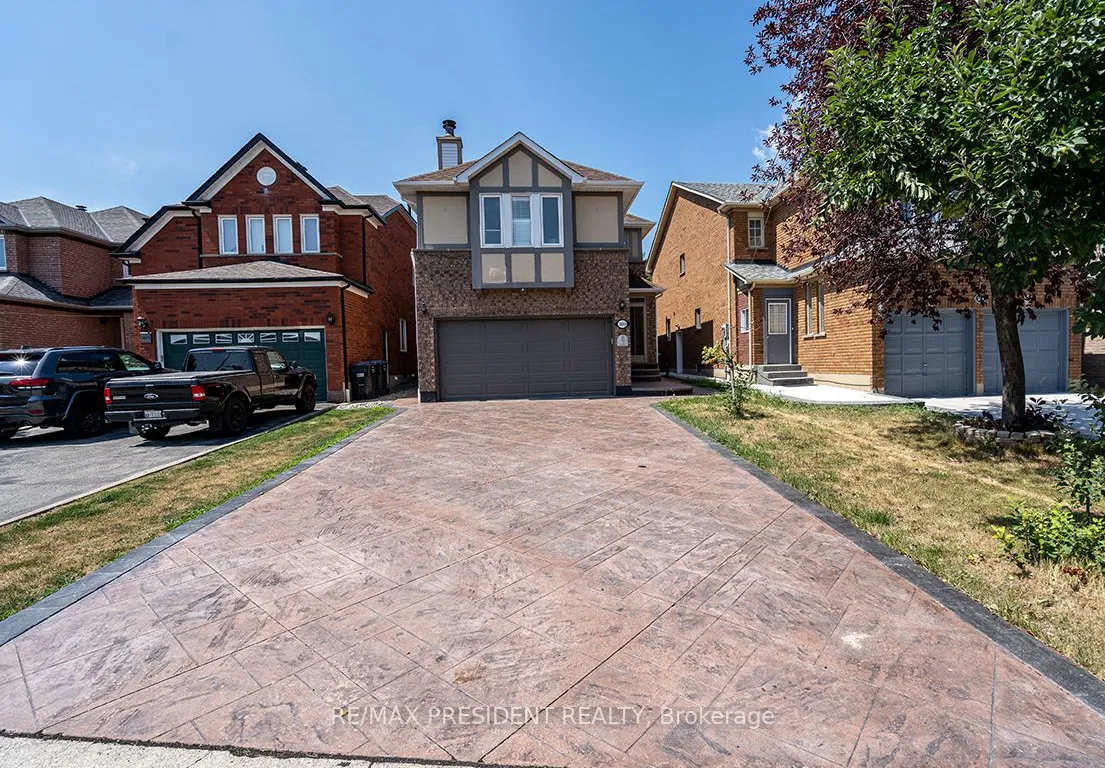 5880 Chorley Pl, Mississauga, ON L5M 5L7