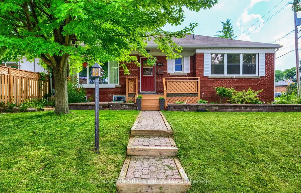 2305 Wagner Cres, Burlington, ON L7R 1S8