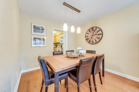 34 Elmbrook Cres, Toronto, ON M9C 5B4