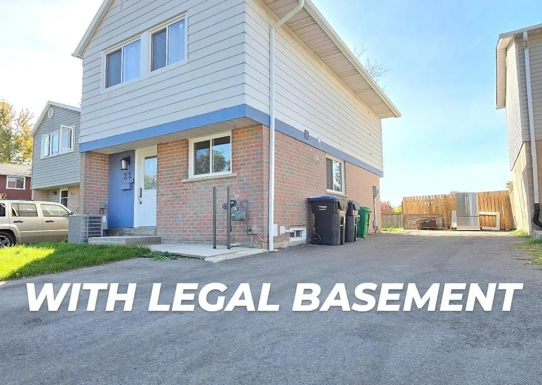 22 Huronia Crt, Brampton, ON L6S 2C7