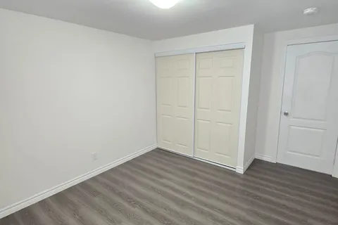 22 Huronia Crt, Brampton, ON L6S 2C7