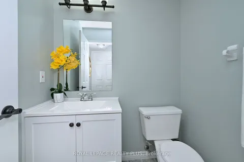3897 Honey Locust Tr, Mississauga, ON L5N 6X4