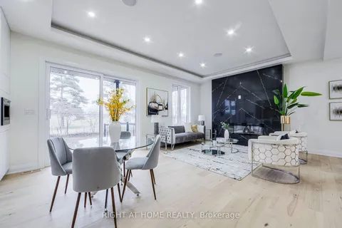 768 Montbeck Cres, Mississauga, ON L5G 1P3