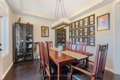 896 Moreau Lane, Milton, ON L9T 0C9