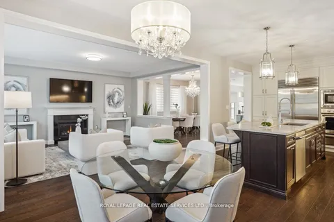 3139 Carding Mill Tr, Oakville, ON L6M 0Z5