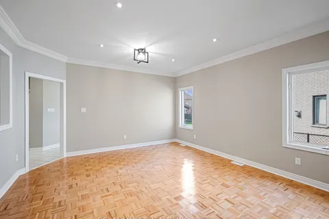 90 Archbury Circ, Caledon, ON L7E 2H6