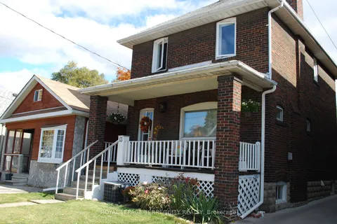 13 Fourteenth St, Toronto, ON M8V 3H8