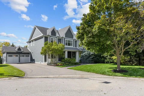 990 John Watt Blvd, Mississauga, ON L5W 1A5