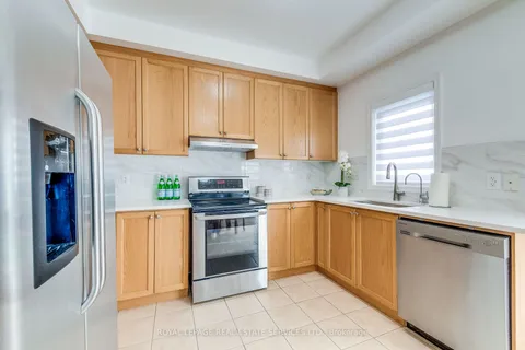 3120 Ferguson Dr, Burlington, ON L7M 0E3