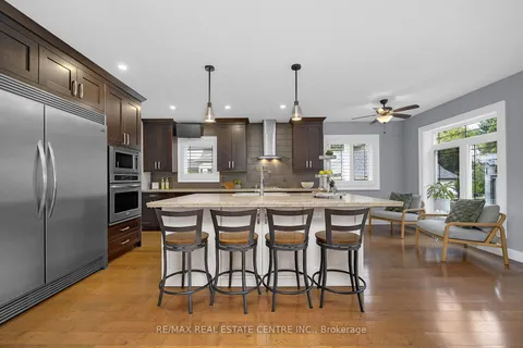 37 Zina St, Orangeville, ON L9W 1E3