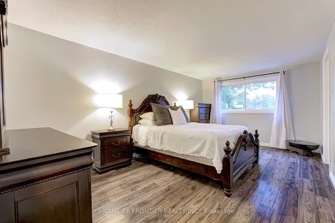 358 Woodlawn Cres, Milton, ON L9T 4T5