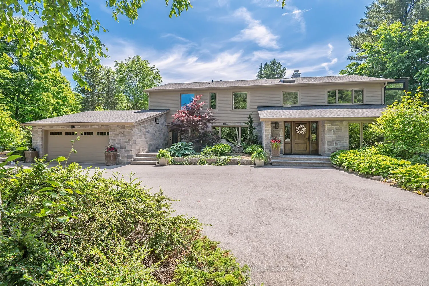 2365 Britannia Road, Burlington, ON L7P 0E8