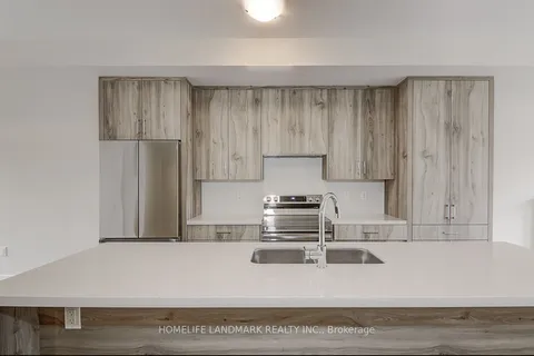 1344 Kaniv St, Oakville, ON L6M 0L8