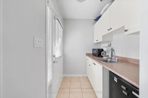 295 Dymott Ave, Milton, ON L9T 0Z4