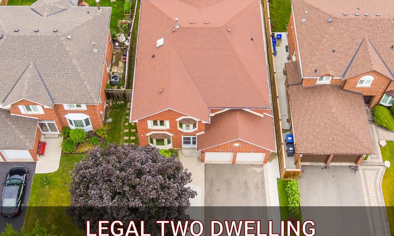 15 Corkett Dr, Brampton, ON L6X 3G9