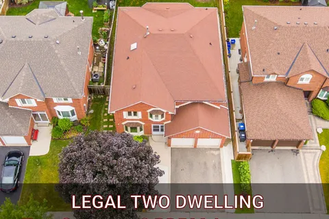 15 Corkett Dr, Brampton, ON L6X 3G9