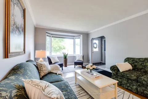 45 Mayall Ave, Toronto, ON M3L 1E7