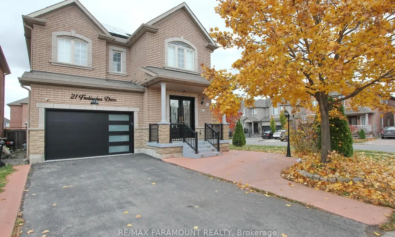 21 Frobischer Dr, Brampton, ON L6R 0L4