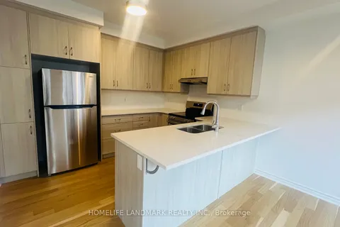3070 Merrick Rd, Oakville, ON L6H 7G1