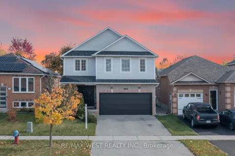 100 Atwood Ave, Halton Hills, ON L7G 6C5