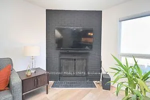 4659 Full Moon Circ, Mississauga, ON L4Z 2L7