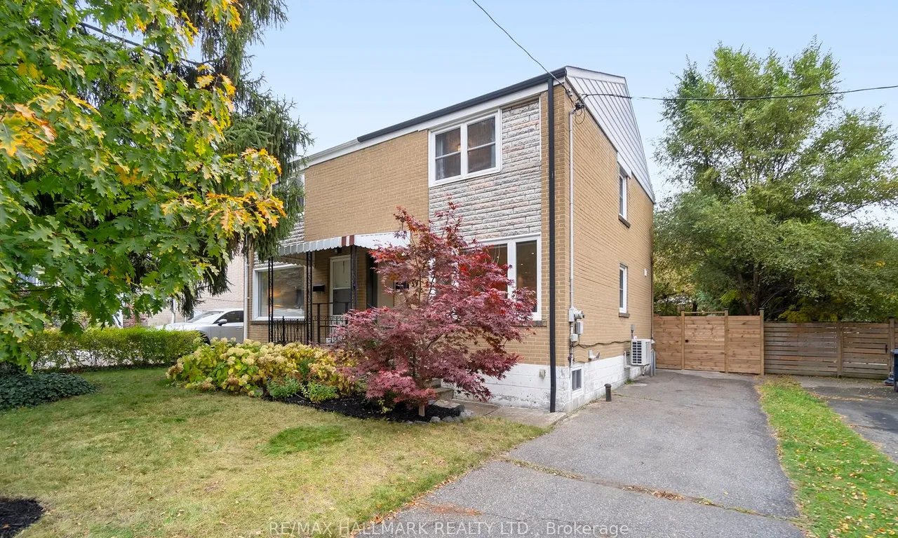 59 Skylark Rd, Toronto, ON M6S 4M5