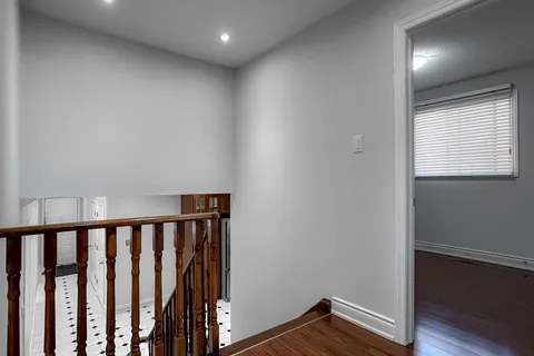 184 Vodden St, Brampton, ON L6X 2V3