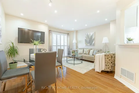 5587 Whistler Cres, Mississauga, ON L4Z 3R5