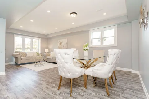 34 College Ave, Orangeville, ON L9W 3H5