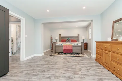 34 College Ave, Orangeville, ON L9W 3H5