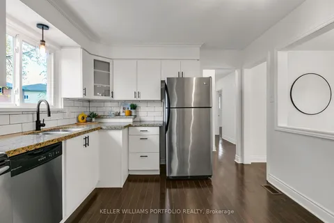 3468 Ashcroft Cres, Mississauga, ON L5C 2E7