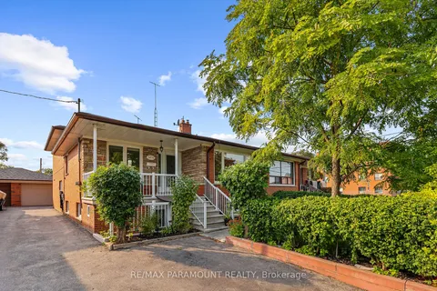 3250 Weston Rd, Toronto, ON M9M 2T7