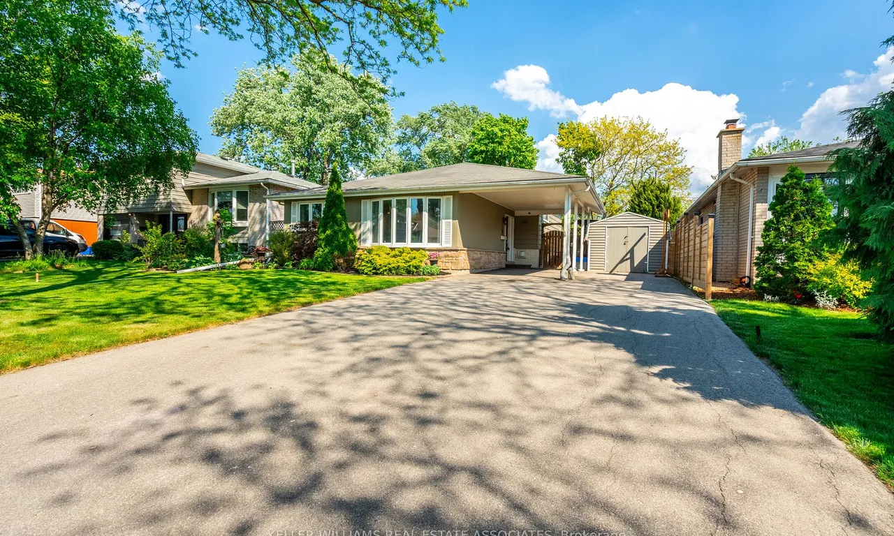 5290 Joel Ave, Burlington, ON L7L 3Y7