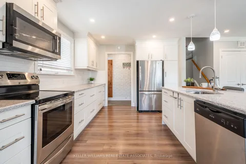 5290 Joel Ave, Burlington, ON L7L 3Y7
