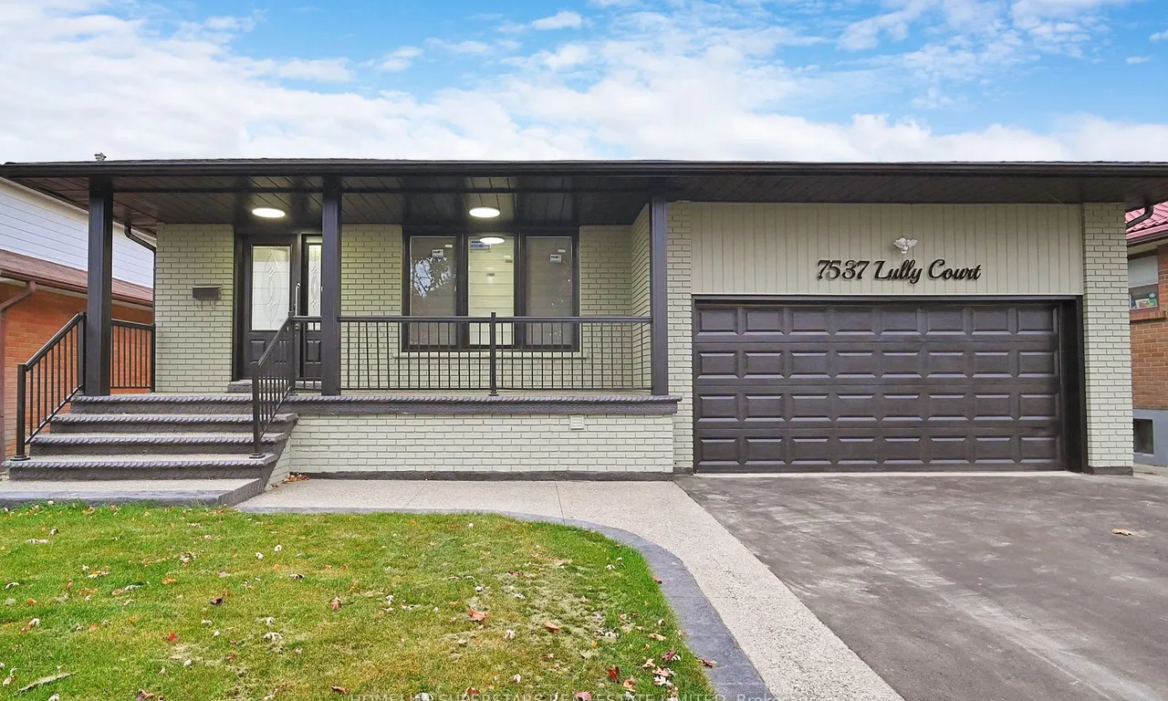 7537 Lully Crt, Mississauga, ON L4T 2P2