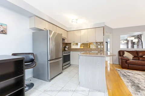 1188 Windbrook Grve, Mississauga, ON L5V 2V1
