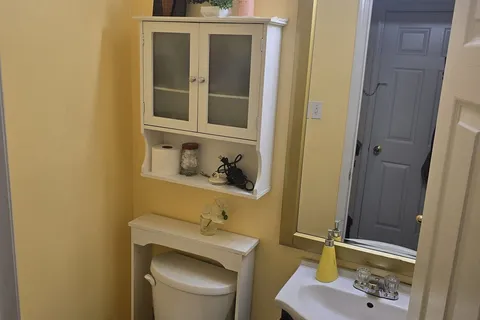 19 Garibaldi Dr, Brampton, ON L6X 4Y7