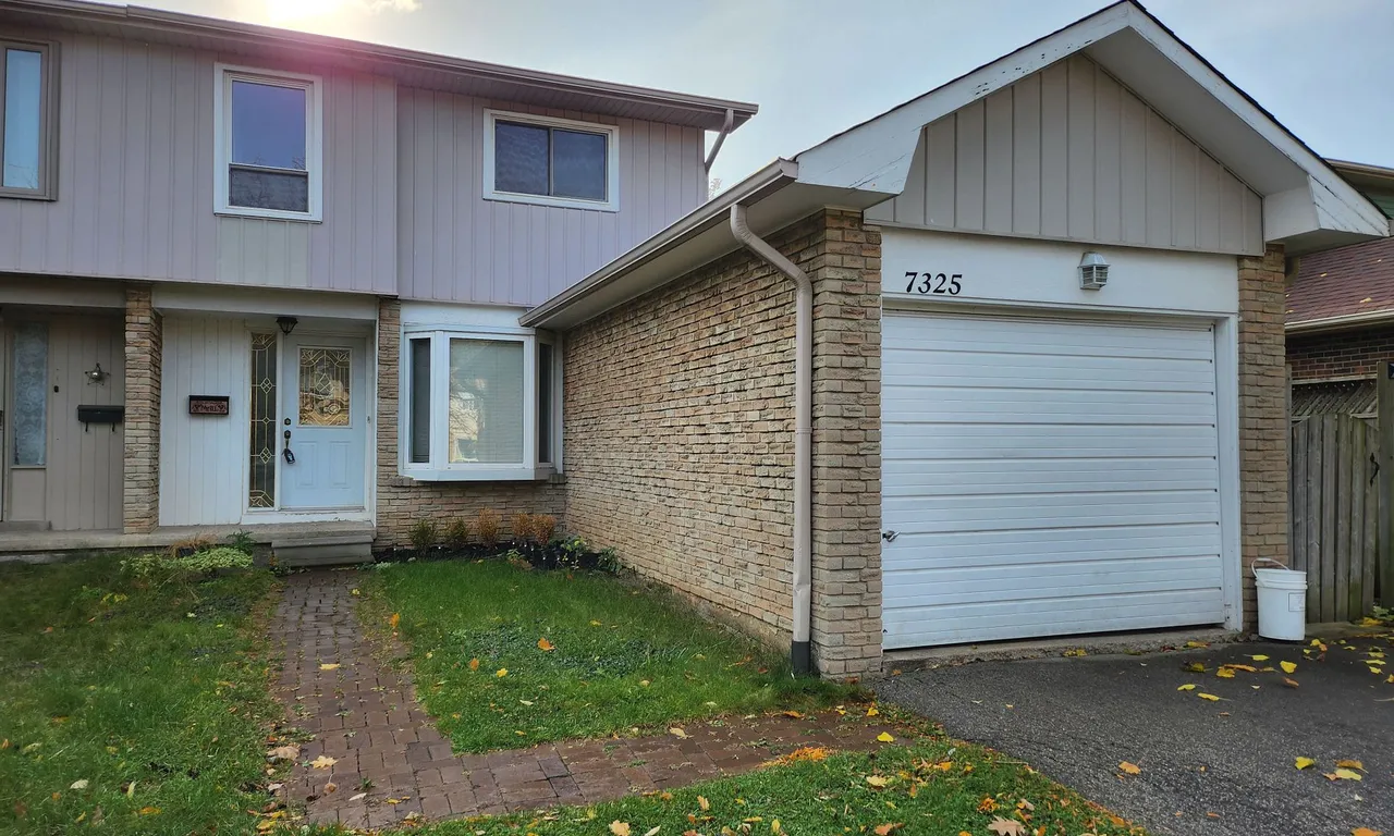 7325 Bendigo Circ, Mississauga, ON L5N 1Z4