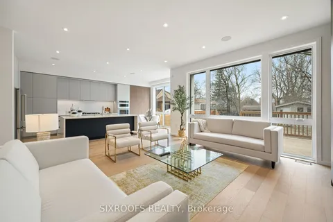 35 Emerald Cres, Toronto, ON M8V 2B3