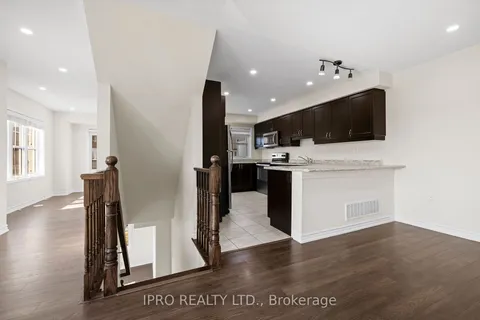 585 Laking Terr, Milton, ON L9T 9J2